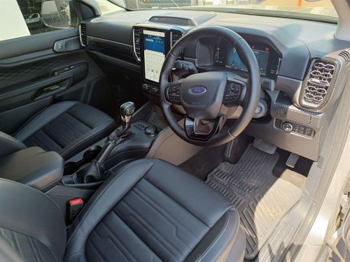 Ford Ranger XLT 4x4 A/T 2.0L in Botswana
