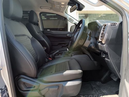Ford Ranger XLT 4x4 A/T 2.0L in Botswana