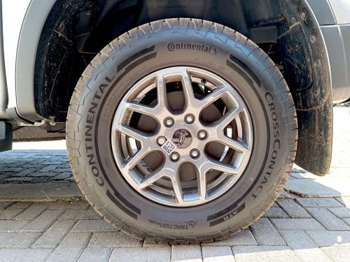 Ford Ranger XLT 4x4 A/T 2.0L in Botswana