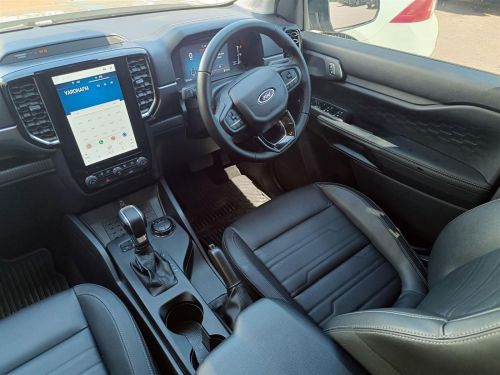 Ford Ranger XLT 4x4 A/T 2.0L in Botswana