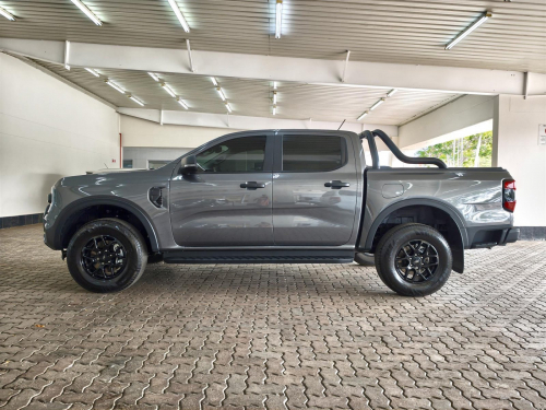 Ford Ranger XL 2.0L A/T in Botswana