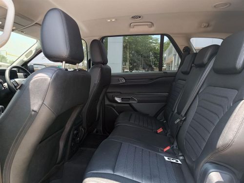 Ford Everest Sport in Botswana