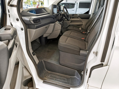 Ford Transit Custom in Botswana