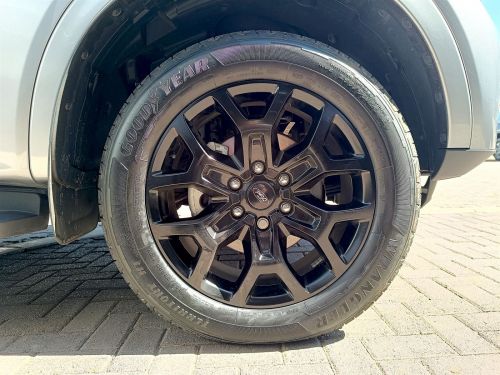 Ford Everest Sport 7 Seater in Botswana