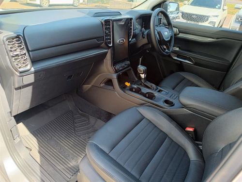 Ford Everest Sport 7 Seater in Botswana