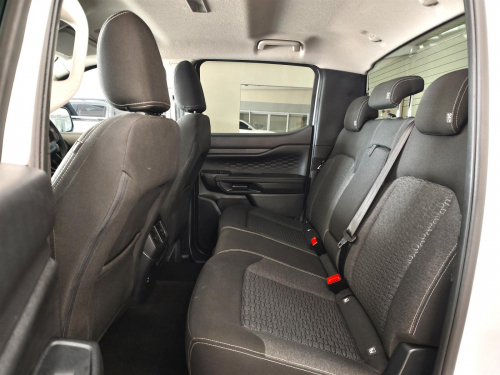 Ford Ranger XLT 10 Speed 2.0L A/T in Botswana