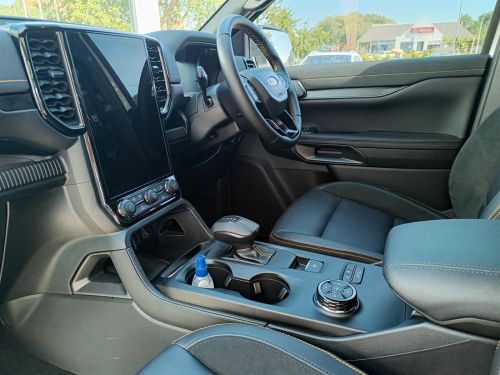 Ford Wildtrak X 10 Speed 4x4 A/T 2.0L in Botswana