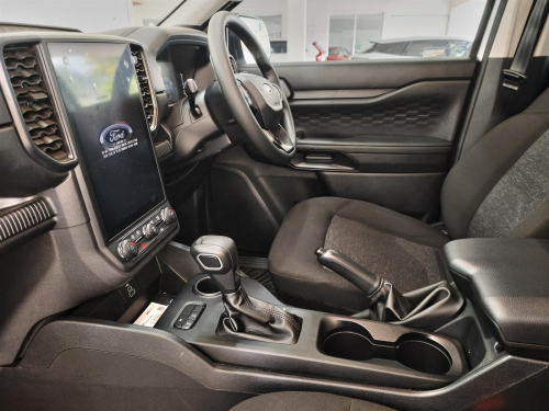 Ford Ranger XL 10 Speed 2.0L A/T in Botswana
