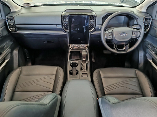 Ford Everest XLT in Botswana