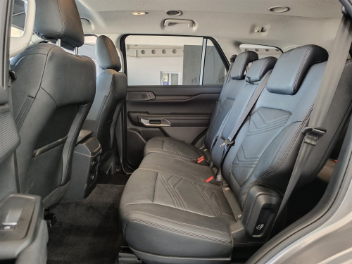 Ford Everest XLT in Botswana