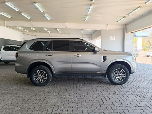Ford Everest XLT in Botswana