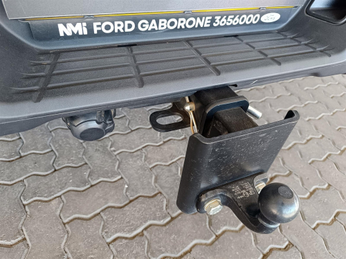 Ford Ranger XLT 4x4 in Botswana