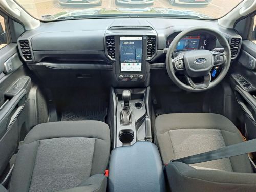 Ford Ranger XL 2.0L A/T in Botswana