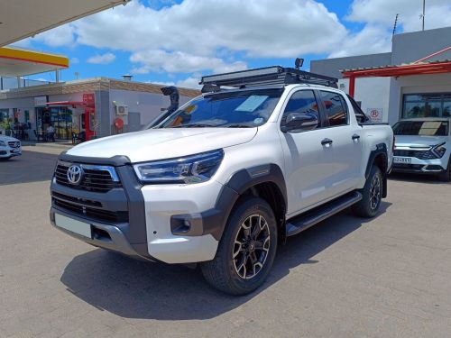 Toyota Hilux 2.8 Legend 50 in Botswana