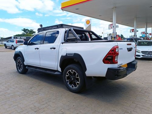 Toyota Hilux 2.8 Legend 50 in Botswana