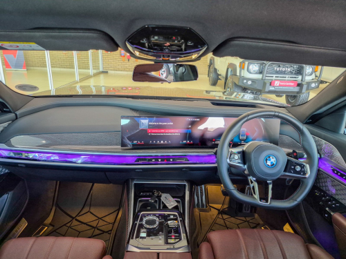 BMW M760e X-Drive in Botswana