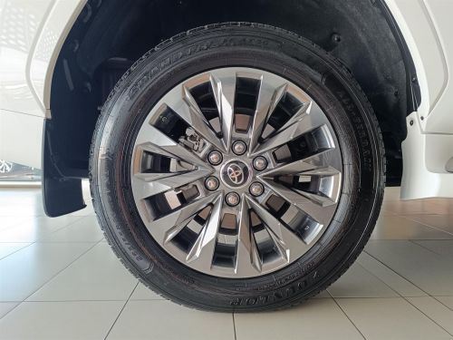 Toyota Land Cruiser 300 ZX 3.3TD in Botswana