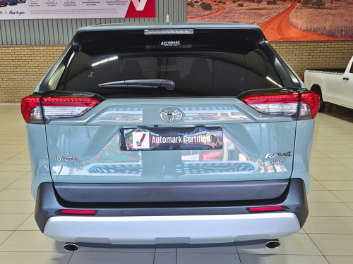 Toyota Rav4 GX-R in Botswana