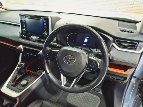 Toyota Rav4 GX-R in Botswana