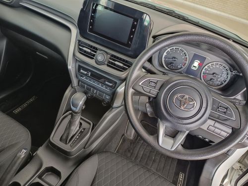Toyota Urban Cruiser 1.5L AT in Botswana