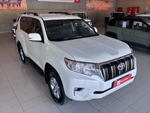 Toyota TOYOTA LAND CRUISER PRADO 2.8 GD-6 TX in Botswana