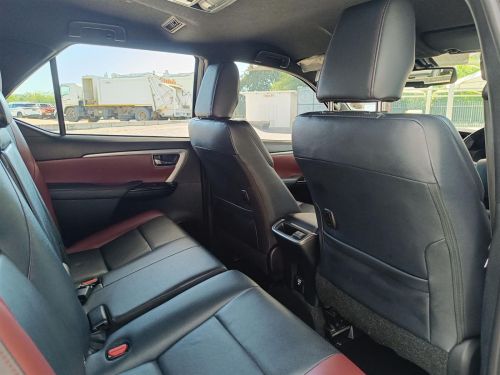 Toyota Fortuner 2.8 GD6 VX 4x4 AT in Botswana