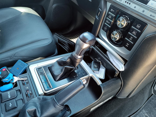 Toyota Land Cruiser Prado VX 2.8 GD-6 in Botswana