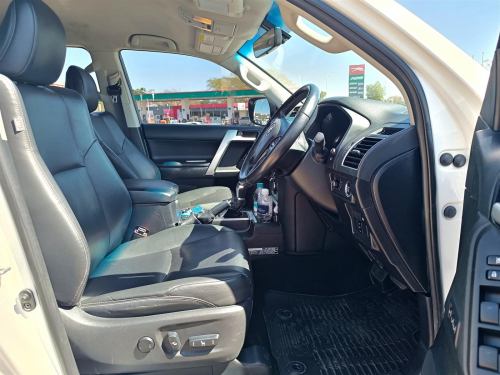 Toyota Land Cruiser Prado VX 2.8 GD-6 in Botswana