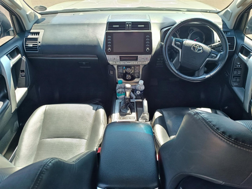 Toyota Land Cruiser Prado VX 2.8 GD-6 in Botswana