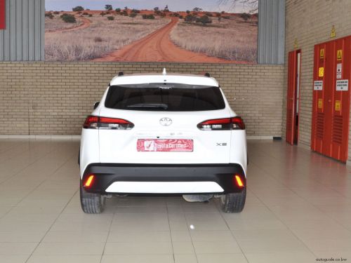Toyota Corolla Cross XS CVT 1.8 AT in Botswana