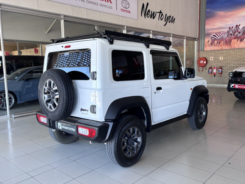 Suzuki JIMNY 1.5 GL in Botswana