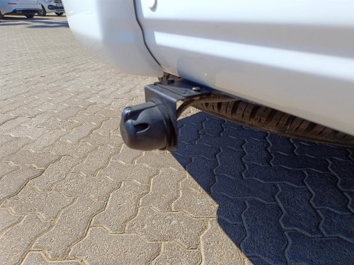 Toyota Land Cruiser 200 4.5TD VX-R V8 in Botswana