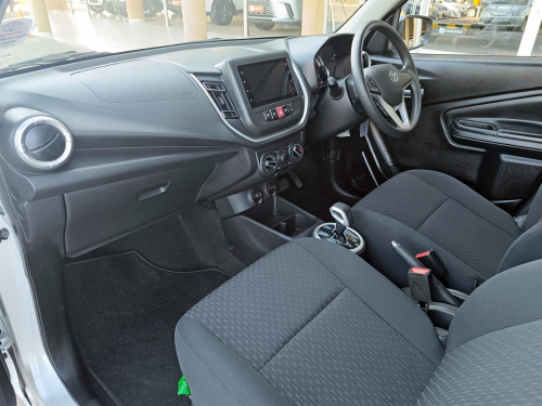 Toyota Vitz 1.0L XR A/T in Botswana