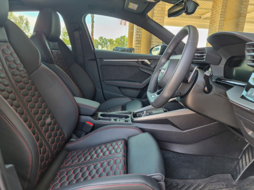 Audi RS3 Sportback Quattro S tronic in Botswana