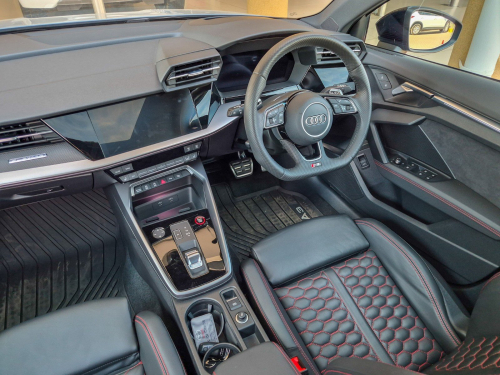 Audi RS3 Sportback Quattro S tronic in Botswana