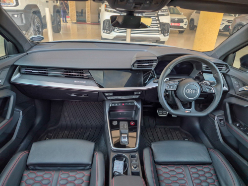 Audi RS3 Sportback Quattro S tronic in Botswana