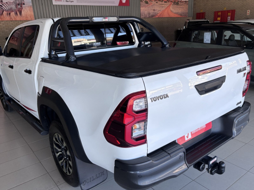 Toyota TOYOTA HILUX GR-S in Botswana