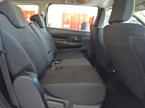 Toyota Rumion 1.5 SX in Botswana