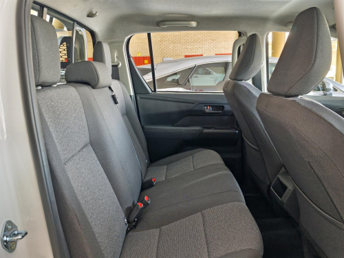 Toyota Hilux Raider 2.8GD-6 A/T in Botswana