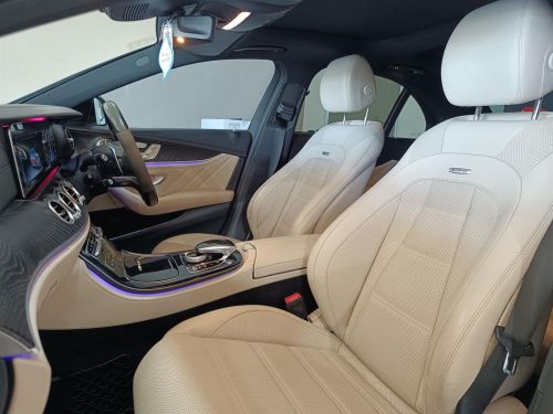 Mercedes-Benz E 63S AMG V8 Bi-Turbo in Botswana