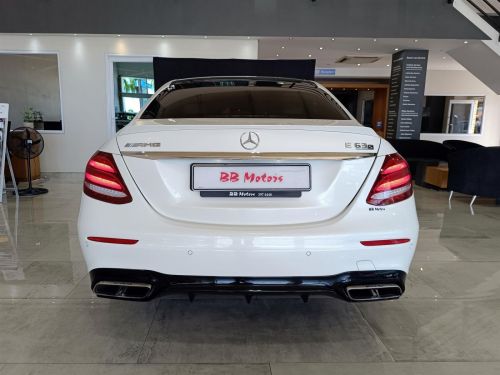 Mercedes-Benz E 63S AMG V8 Bi-Turbo in Botswana