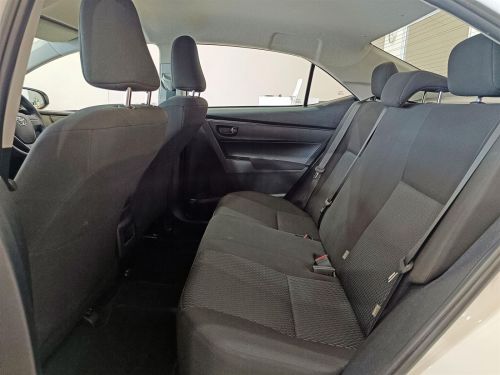Toyota Corolla Quest 1.8 in Botswana