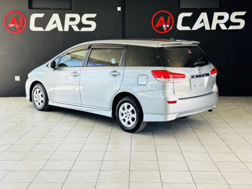 Toyota Wish 7 Seater in Botswana