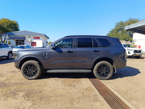 Ford Everest Sport in Botswana
