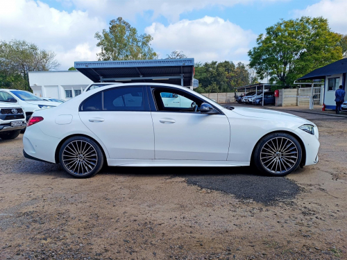 Mercedes-Benz C220d in Botswana