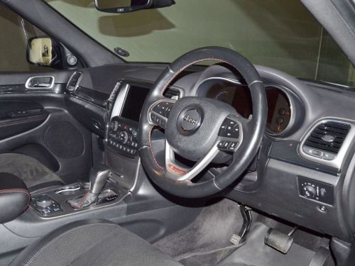 Jeep Grand Cherokee Trailhawk V6 in Botswana