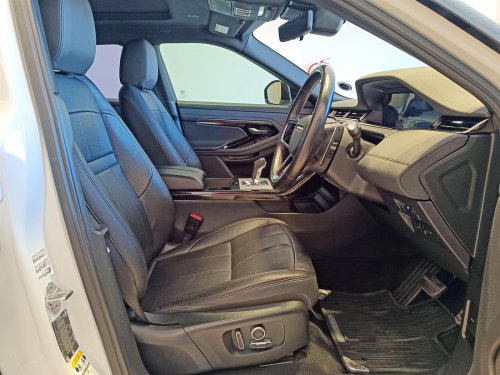 Range Rover Evoque R-Dynamic in Botswana