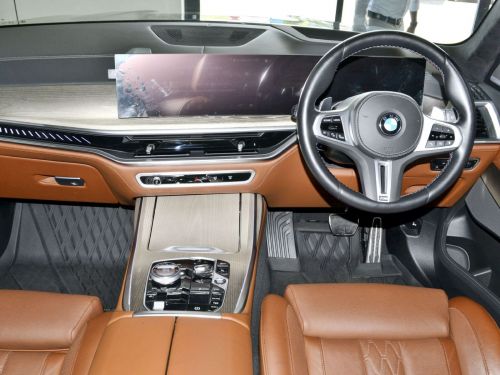 BMW X7 M60i in Botswana