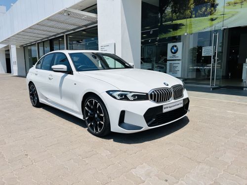 Pre-owned BMW 320i LCI for sale in 