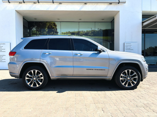 Jeep Grand Cherokee in Botswana